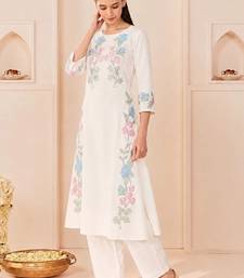Women Floral Embroidered Regular Thread Work Kurta with Trousers