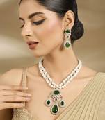 Silver plated green stones necklace set