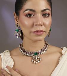 Gold plated emerald green stone necklace set