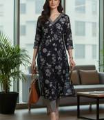 Women Floral Printed Regular Kurta with Trousers