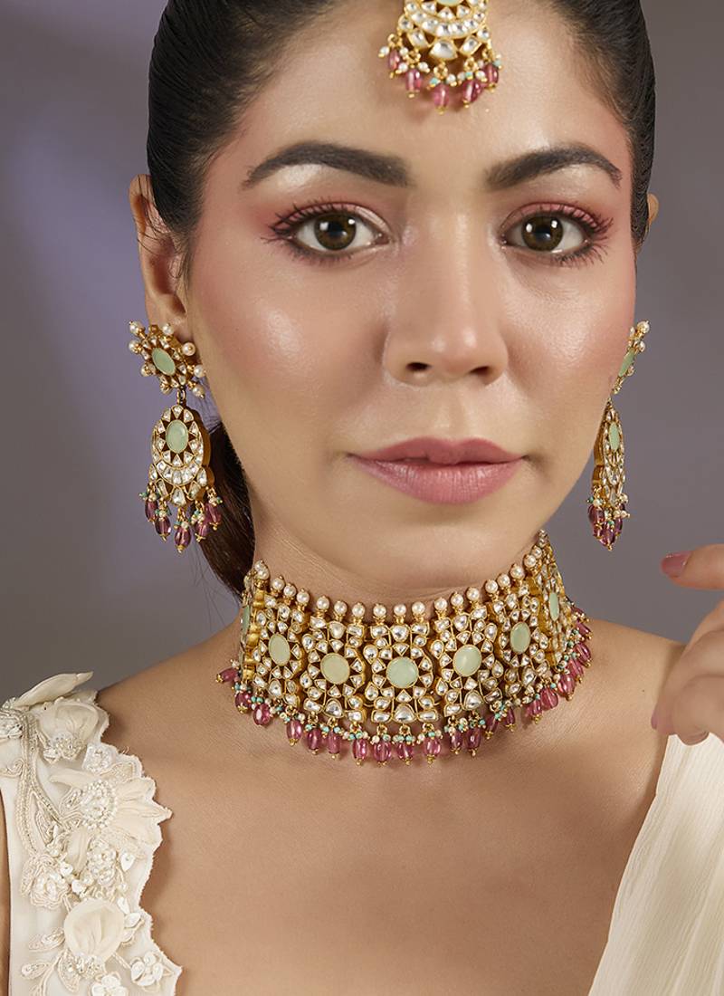 Gold plated ruby red mint green kundan choker set