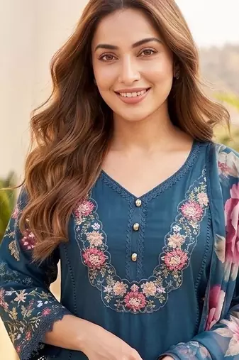 Women Floral Embroidered Regular Thread Work Pure Cotton Kurta with Trousers & With Dupatta