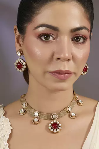 Gold plated red stone texture choker set