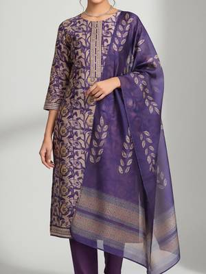 Women Floral Printed Regular Thread Work Chanderi Silk Kurta with Trousers & With Dupatta 2