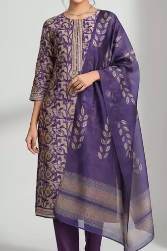 Women Floral Printed Regular Thread Work Chanderi Silk Kurta with Trousers & With Dupatta