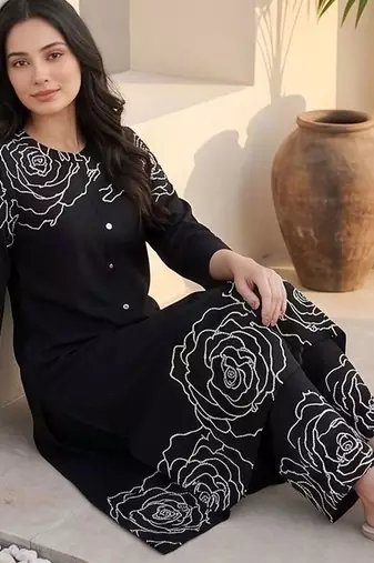 Women Floral Printed Regular Pure Cotton Kurta with Trousers