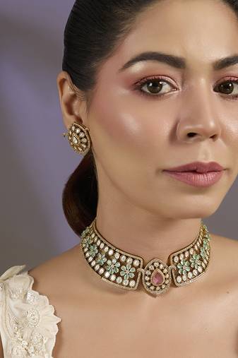 Gold plated pink stone floral choker set