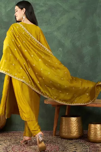 Women Ethnic Motifs Embroidered Regular Thread Work Kurta with Salwar & With Dupatta