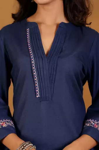 Embroidered Straight Thread Work Kurta With Trousers
