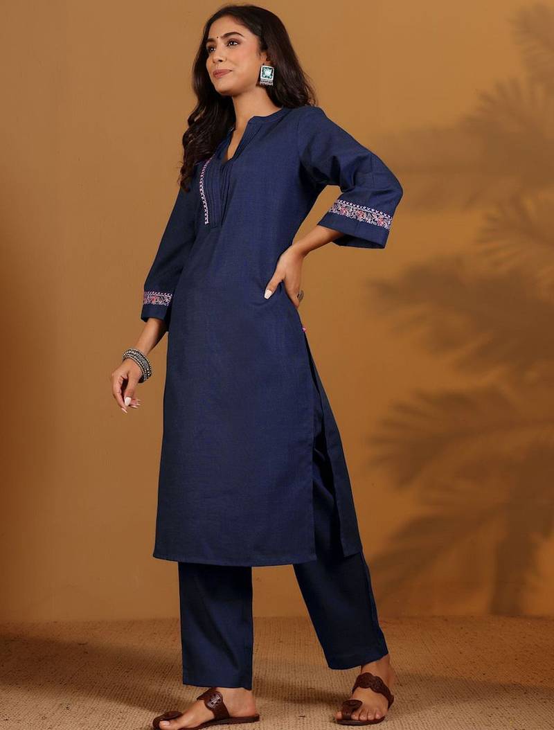 Embroidered Straight Thread Work Kurta With Trousers