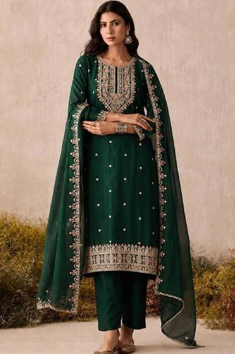 Women Ethnic Motifs Embroidered Regular Thread Work Kurta with Trousers & With Dupatta