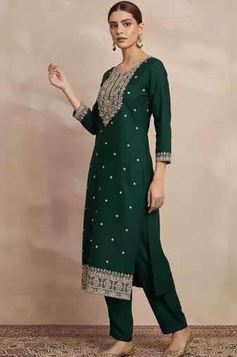 Women Ethnic Motifs Embroidered Regular Thread Work Kurta with Trousers & With Dupatta