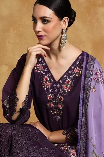 Women Floral Embroidered Regular Thread Work Pure Cotton Kurta with Trousers & With Dupatta