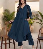 Women Empire Silk Crepe Kurta with Trousers