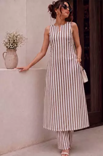 Women Striped Regular Kurta with Palazzos