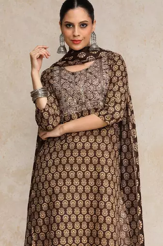 Women Ethnic Motifs Printed Regular Thread Work Pure Cotton Kurta with Trousers & With Dupatta