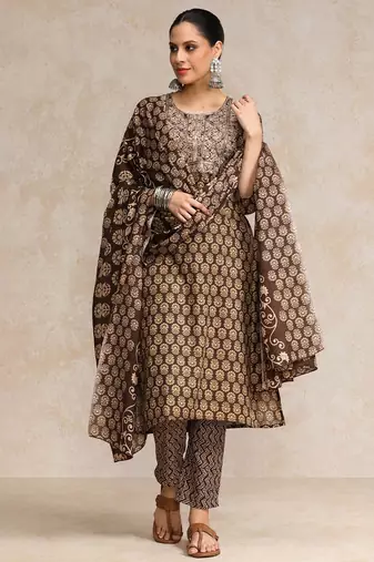 Women Ethnic Motifs Printed Regular Thread Work Pure Cotton Kurta with Trousers & With Dupatta