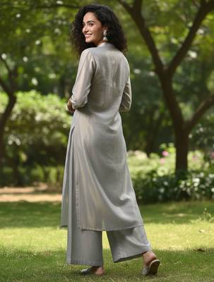 Women Solid Straight Kurta with Palazzo 4