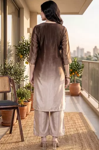 Women Ombre Dyed Regular Beads and Stones Kurta with Palazzos