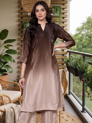 Women Ombre Dyed Regular Beads and Stones Kurta with Palazzos 5