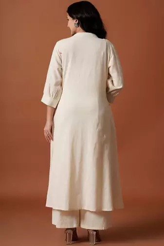 Floral Embroidered Thread Work Pure Cotton Kurta With Trousers