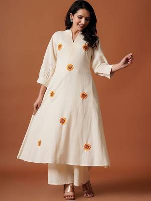 Floral Embroidered Thread Work  Cotton Kurta With Trousers 5