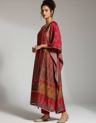 Ethnic Motifs Printed Regular Kaftan Kurta With Trousers 3