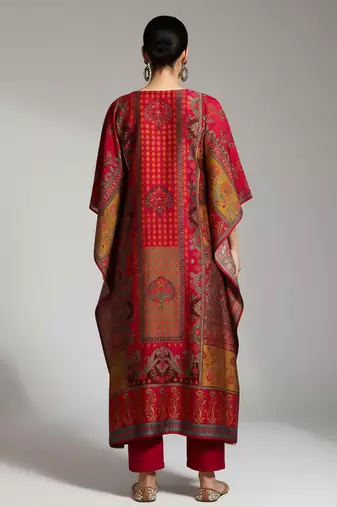 Ethnic Motifs Printed Regular Kaftan Kurta With Trousers