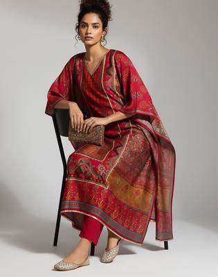 Ethnic Motifs Printed Regular Kaftan Kurta With Trousers 6