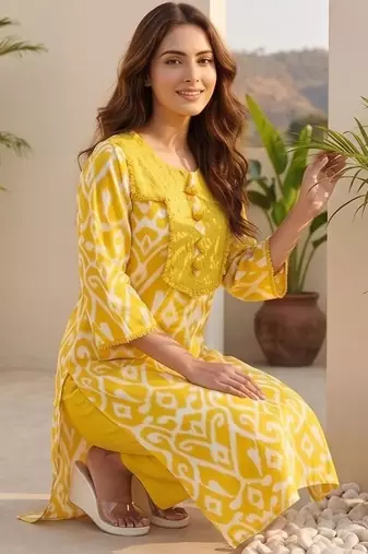 Women Ethnic Motifs Printed Regular Thread Work Kurta with Trousers