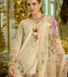 Women Floral Embroidered Regular Thread Work  Cotton Kurta with Trousers & With Dupatta