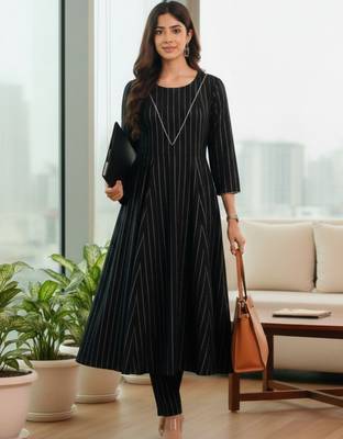Women Striped Regular Silk Crepe Kurta with Trousers 3