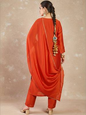 Women Embroidered Regular Thread Work Kurta with Trousers & With Dupatta 4