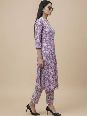 Women Floral Printed Regular Pure Cotton Kurta with Trousers & With Dupatta 2
