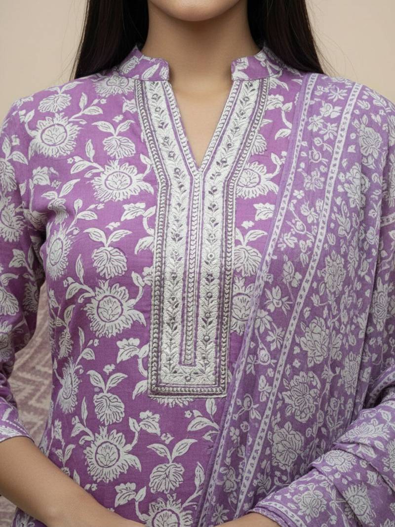 Women Floral Printed Regular Pure Cotton Kurta with Trousers & With Dupatta