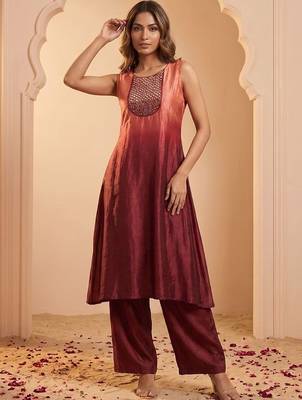 Women Ombre Dyed Regular Mirror Work Kurta with Palazzos 1