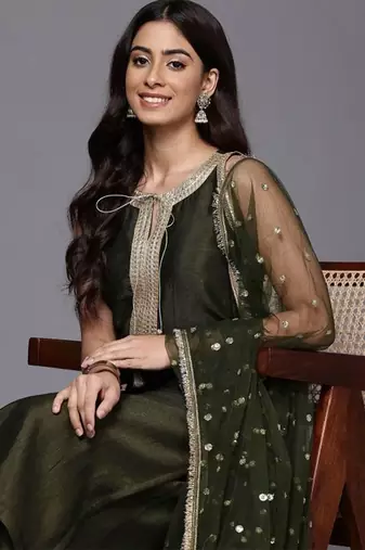 Women Ethnic Motifs Sequinned Kurta with Trousers & With Dupatta