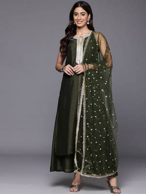 Women Ethnic Motifs Sequinned Kurta with Trousers & With Dupatta 1