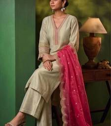 Women Ethnic Motifs Embroidered Regular Thread Work Kurta with Palazzos & With Dupatta