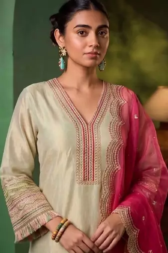 Women Ethnic Motifs Embroidered Regular Thread Work Kurta with Palazzos & With Dupatta