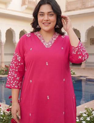 Plus Size Pink Embroidered Straight Kurta Trousers Set 3