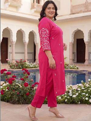 Plus Size Pink Embroidered Straight Kurta Trousers Set 4
