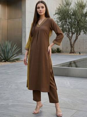 Women Regular Kurta with Trousers 1