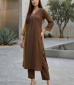 Women Regular Kurta with Trousers