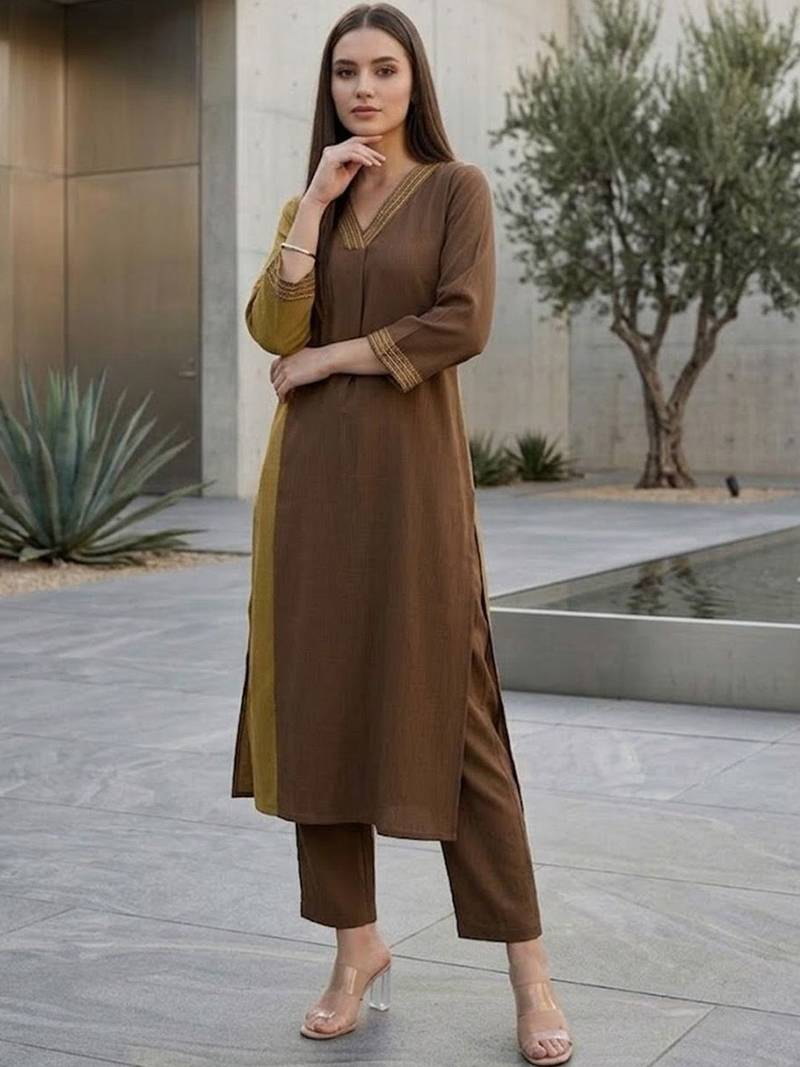 Women Regular Kurta with Trousers