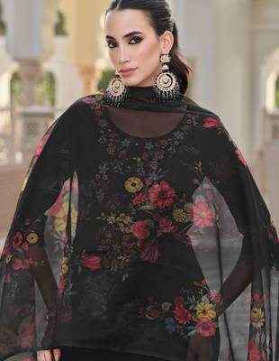 Floral Embroidered Thread Work Straight Kurta With Trousers And Dupatta 2