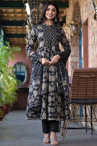 Women Floral Printed Panelled Mirror Work Kurta with Trousers & With Dupatta