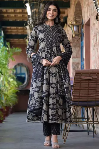 Women Floral Printed Panelled Mirror Work Kurta with Trousers & With Dupatta