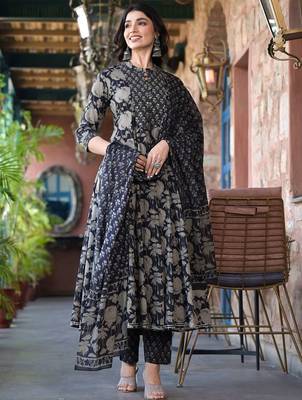 Women Floral Printed Panelled Mirror Work Kurta with Trousers & With Dupatta 6