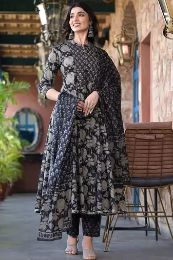 Women Floral Printed Panelled Mirror Work Kurta with Trousers & With Dupatta